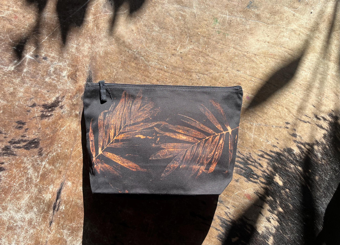 The Palm Washbag