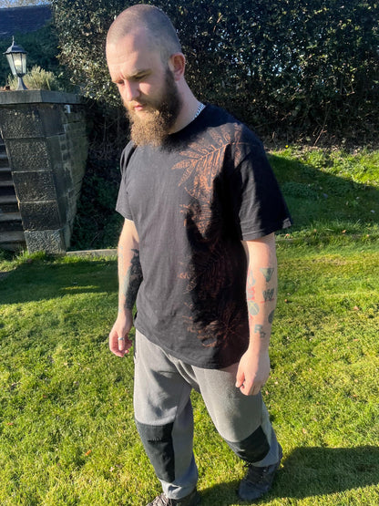 The Palm - T-Shirt
