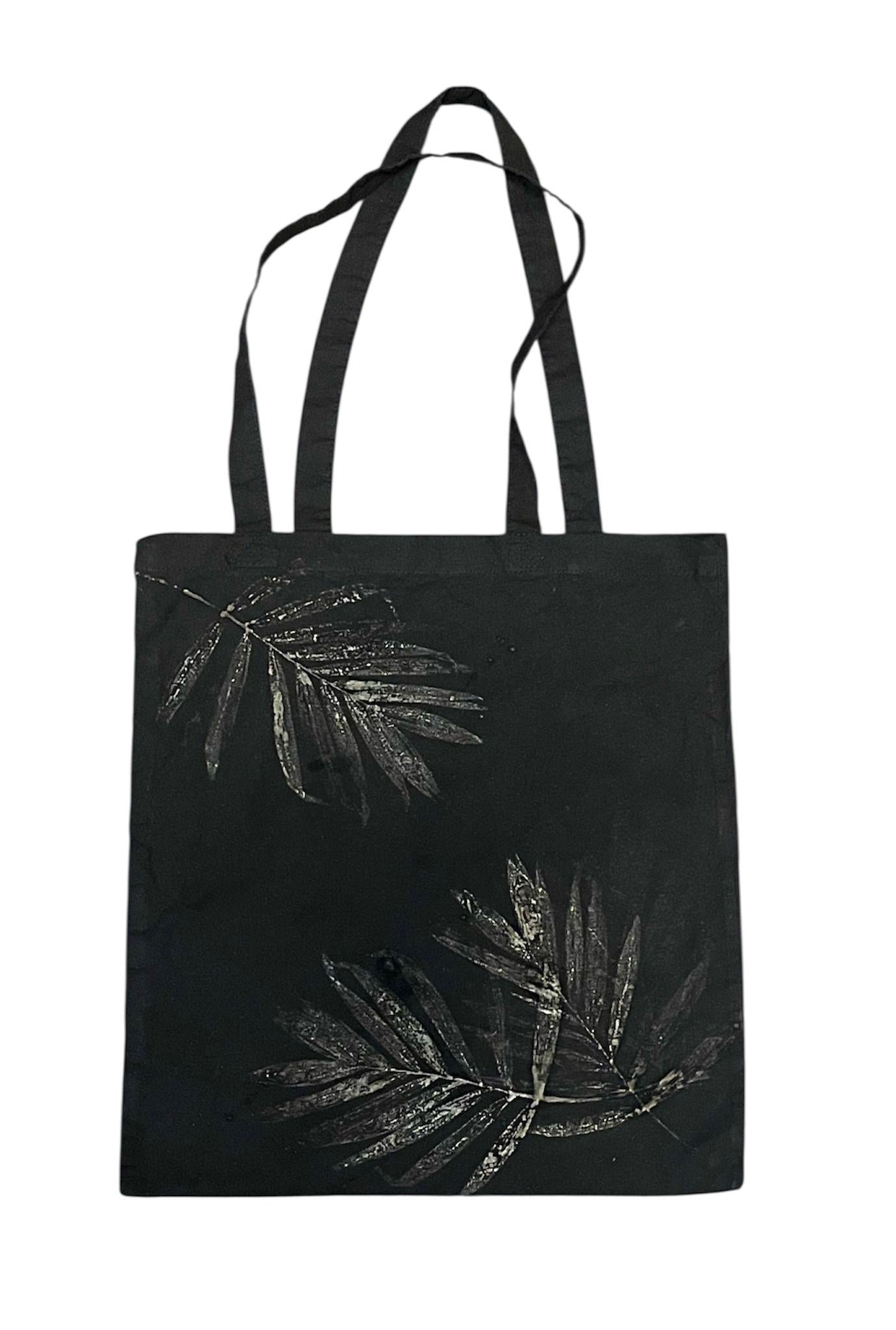 The Palm Tote