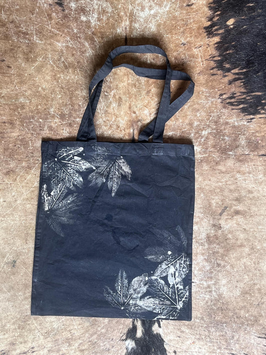 The Japanese Aralia Tote